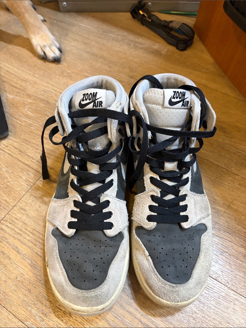 Nike Air Jordon High Zoom in Black and Gray